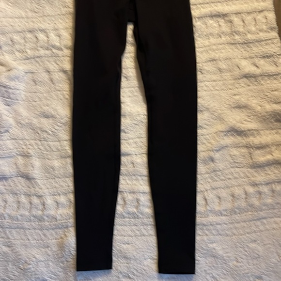 Lululemon Wunder Under High-Rise Tight 28" Full-On Luxtreme black size 4 - Picture 6 of 15